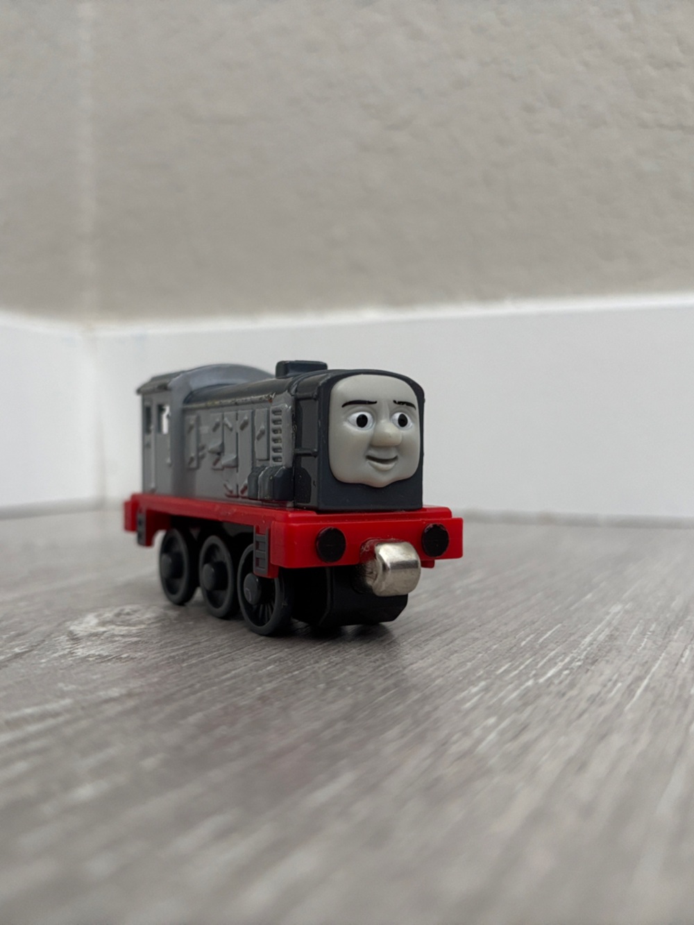 Diecast Dennis - Thomas & Friends